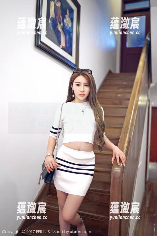 Feilin嗲囡囡 - 田冰冰的美足图包，真有一些莫名的吸引力，或者是光影？