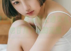 GIRLT果团网 – 皮衣配上通灵儿，杏仁糖也甘拜下风的美图