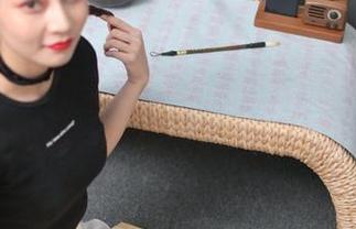IESS异思趣向 – 最新实在太赞！看七七如何把黑丝小白领玩得淋漓尽致！