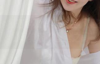 MFStar模范学院 – 穿梭在小果冻儿的定制写真和裤里丝之间