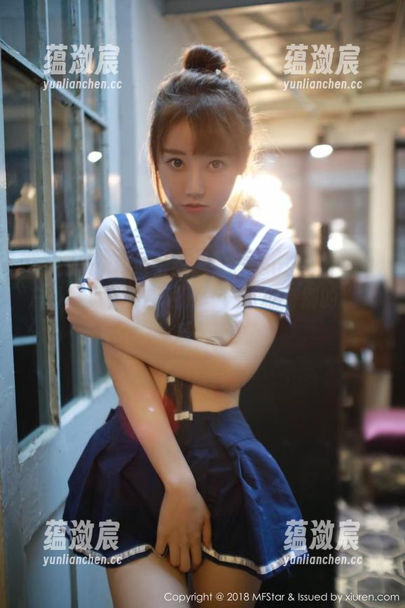 MFStar模范学院 - 苏西-susie的全套户外写真，可以说是……一种特别的“气质”。