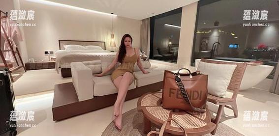 微密圈 - 为什么买不到爱情？因为MIYA的性感尤物免费套图让我无心恋爱！