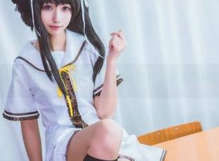Momoko葵葵的兔女郎精选：看她如何轻松驾驭跳跃与萌！