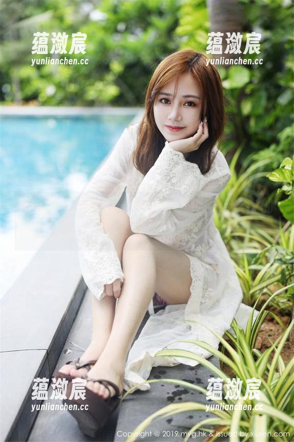 MyGirl美媛馆 - 更新啦！校服合集中的王馨瑶，怎么看怎么让人眼前一亮！