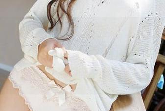 MyGirl美媛馆 – 大胆尝试无圣光？糯美子Mini和她的妹妹为我们演绎了什么是自然之美，快进来瞧瞧这张图片。