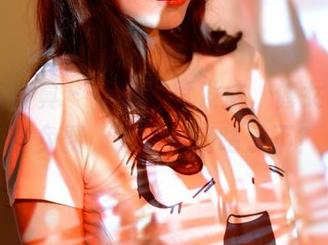 PANS写真 – 小鱼再度发威，修女套图限时免费，心里犯嘀咕了不？