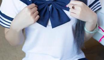 UGirls尤果网 – 不在者的办公室，王瑞儿，这组女仆照片真有味！