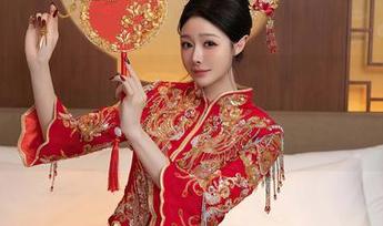 Xiuren秀人网 – 敢问下载一份娜露Selena全套甜心，有没有立马被甜炸的风险？