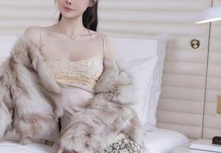 Xiuren秀人网 – 这世界上怎么可以有这么多高清的林文文白衬衫彩照！