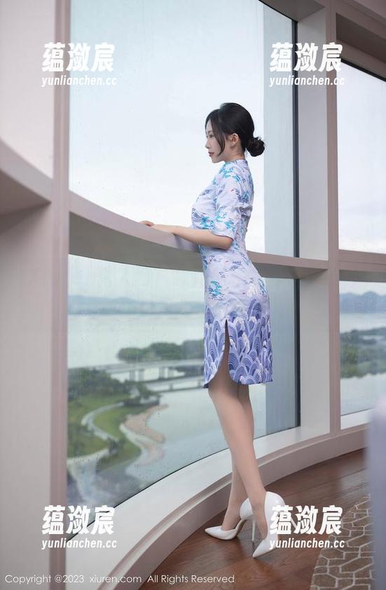 Xiuren秀人网 - 欧阳若依的修女形象，图包里全是小心思