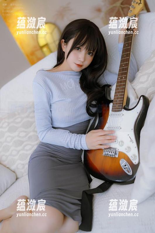 原图速递：nyako喵子大魔王写真Vol.2，谁让你忍不住想多看几眼？