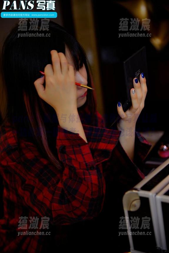 pans - 妮妮与体操服，免费的写真让我一边欣赏一边思考：我是不是也该试试？