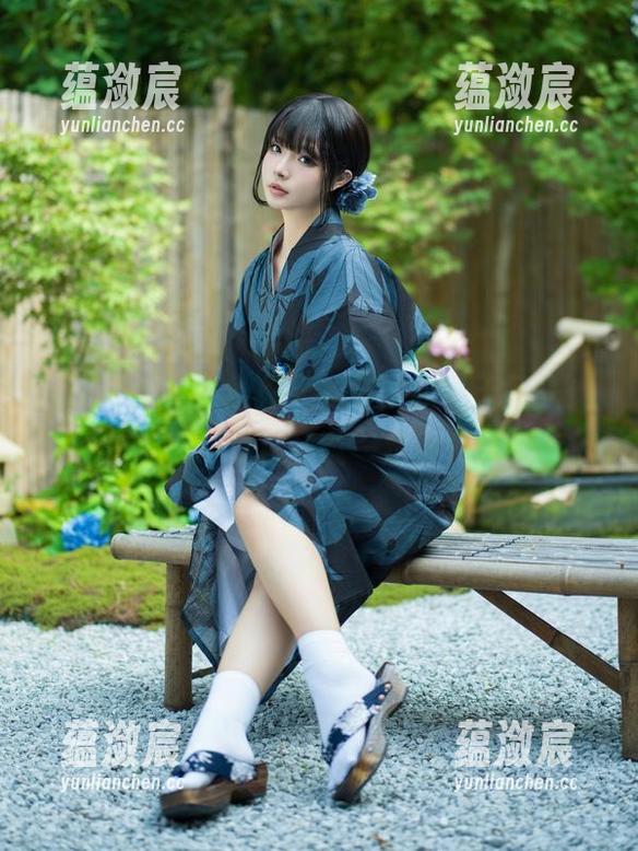 yuuhui玉汇给你无所畏惧的“无圣光”作品——谁说圣诞一定要光鲜？