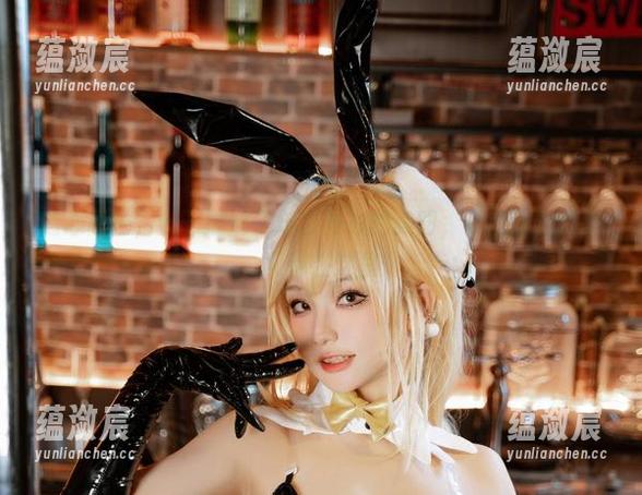 随心而拍，七七娜娜子与白衬衫的美图，你能想到的搭配都在这里