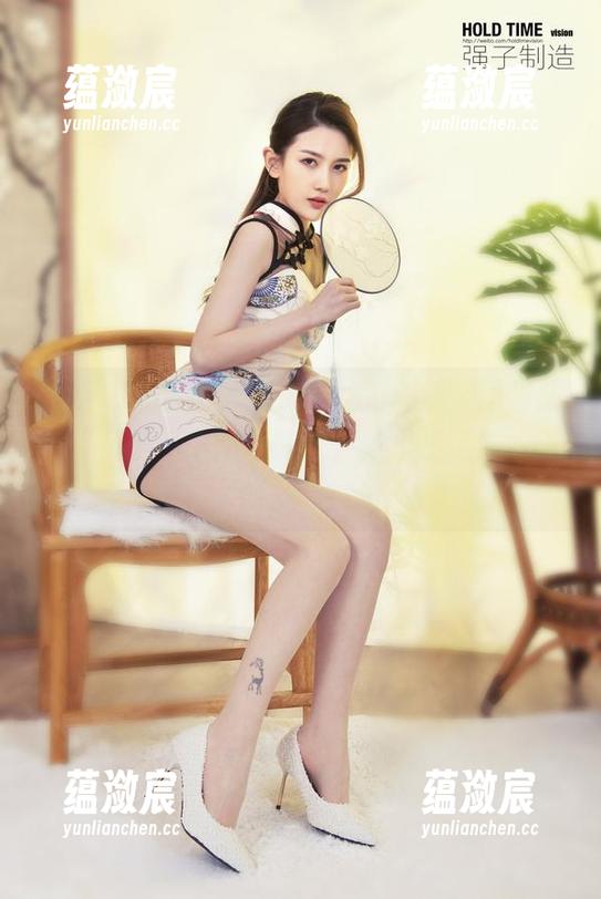 丽柜 - 天台上，兔子干脆把高清美图当成了“兔子晒太阳攻略”，效果出奇的好啊！