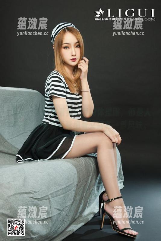 丽柜-怡萱 丽柜 - 每一次看到怡萱的体操服,都是人间绝色,免费写真细看又别有一番风味。