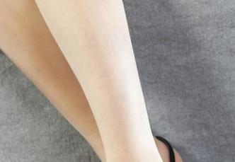 丽柜 – 分享悠悠的双马尾写真，仿佛回到了童年，但这种“少女感”能不能不要这么绝了？