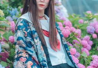 万里的白裙全套图包，五更百鬼这是妄想还是真有玄机？