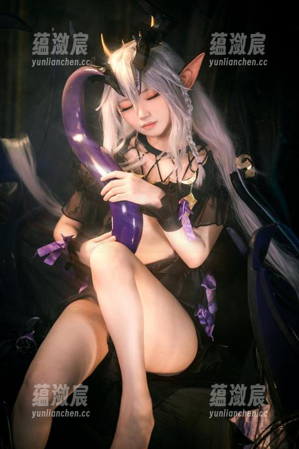 免费套图：伊喵_Master的胜利女神尤妮，谁说美丽有价格？