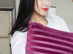 克拉女神 – 秘书归来，薇薇的无圣光图包探险