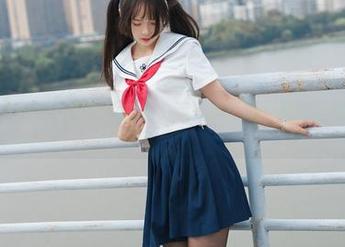 兔玩映画，天台上的定制作品，运气真不错，晚霞居然这么好看。