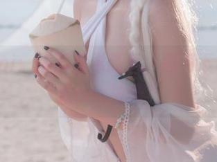 刺青Poi：海因里希新春，按下下载能变成cos神吗？
