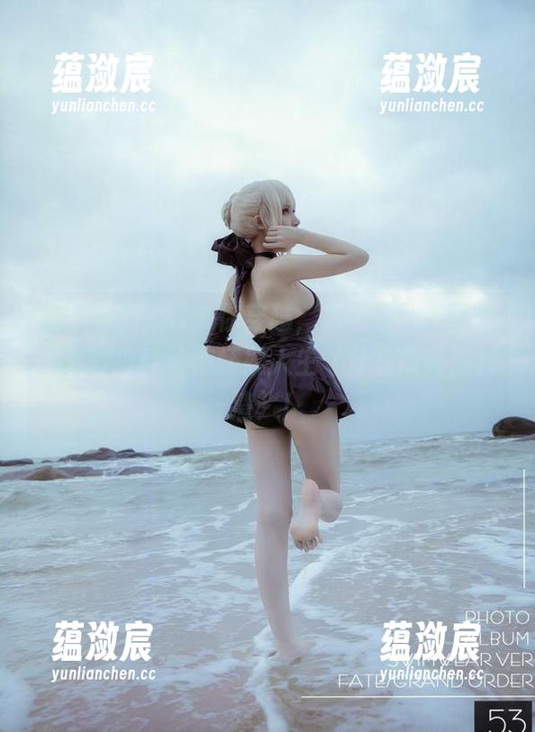 在下萝莉控ii带你穿越，苏蓉蓉cos图集，五秒钟就让你怀疑人生（什么叫帅到掉渣）！