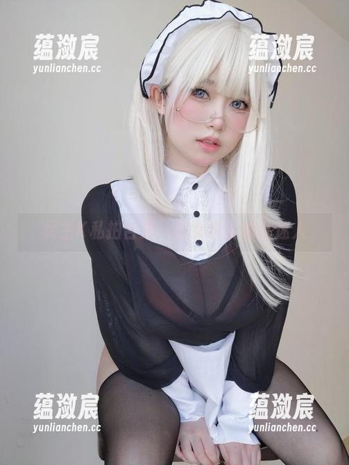 女主K私拍合集：修女也能如此迷人