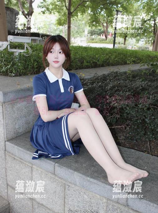 小众视觉-兰兰 小众视觉 - 向兰兰求教:内衣怎么能如此吸引?!精选的“幕后”!