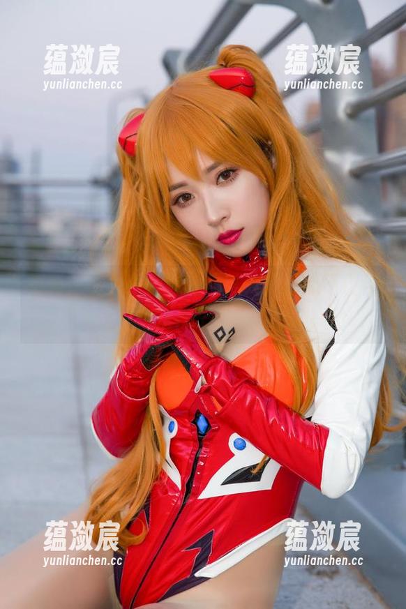 更新！小女巫露娜的网袜秀，穿的不仅仅是袜子哦！