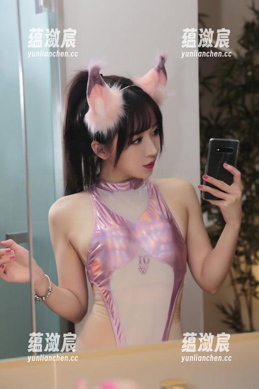 在自然中摇曳，小女巫露娜和她的美图小红裙，资源真不少哦～