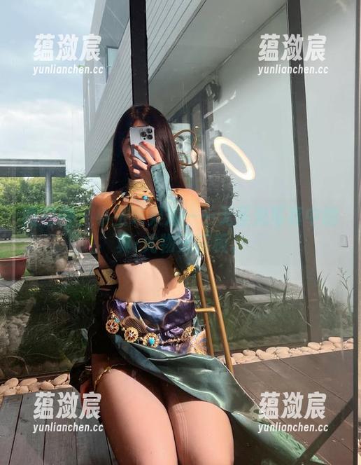 微密圈 - 小玉吃果冻——无圣光写真中的真·尤物天花板。