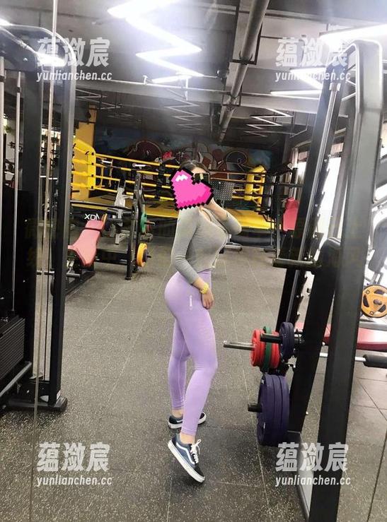 微密圈 - 小芯酱的海边小确幸：原图已上线，更新中，咱们一起沉浸在清新的海风里吧！