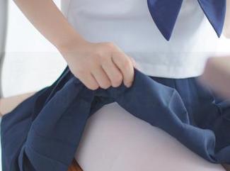 少女秩序 – 当小鱼遇上油亮：一场图集里的光反射大赛！