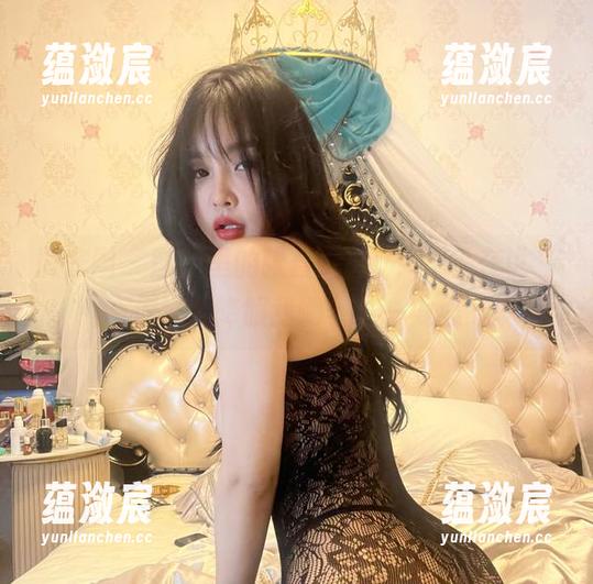 微密圈 - 图片里的张鑫baby，似乎在说“你也来降服我啊”——戳心