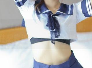 推女神 – Lee小棠古兜温泉全集：让人忍不住想靠近，却又难以直视的美。