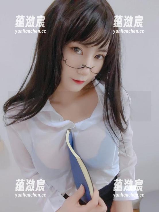瞧瞧这组美图，星澜是澜澜叫澜妹呀的秘书照耀了我的屏幕！