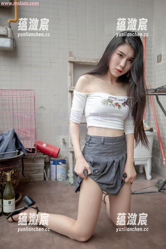 梦丝女神 - 看晓晓的定制图集，铃铛声摇曳着哪些秘密？
