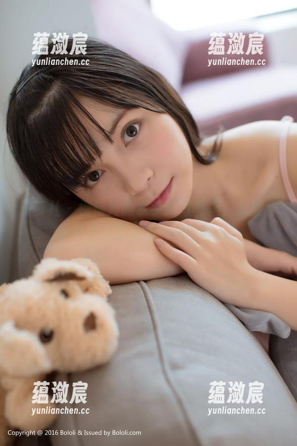 波萝社 - 柳侑绮的水手服写真集，最新作品竟然来了点不一样的调调！
