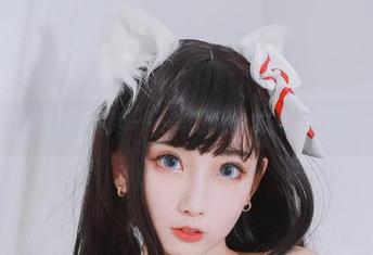 清颜颜子的短裙秀——美图闪闪发光，下载不后悔