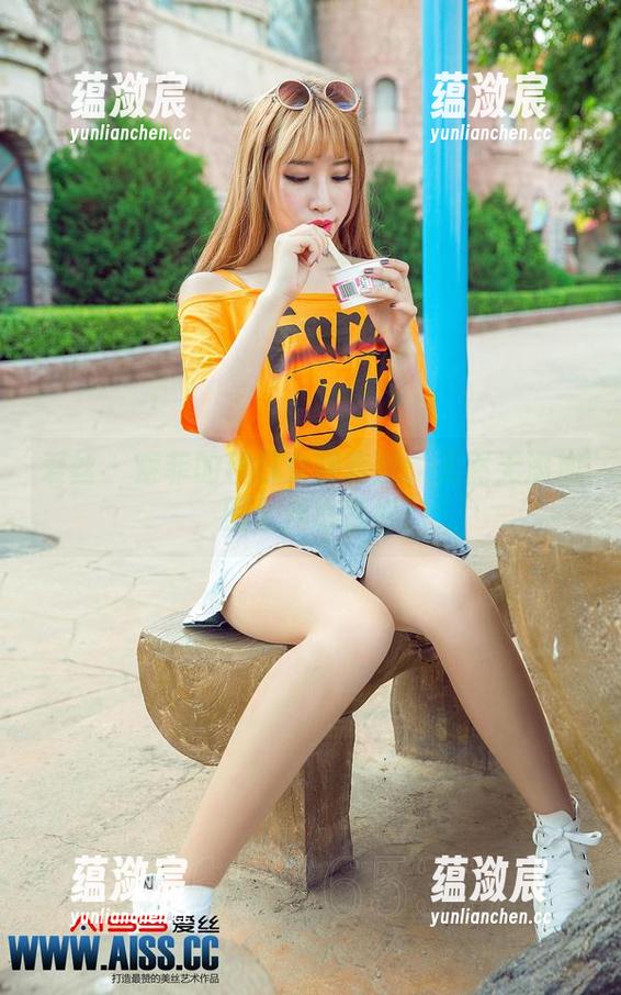 爱丝 - 索菲的秋日女神套图：天然无添加，图个开心就好！