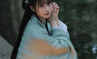 被白莉爱吃巧克力圈粉，关小雨cos限量版，快来下载，只此一波！