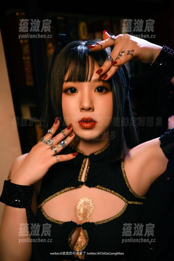 黑暗护士，皮皮奶可可爱了啦的定制图集，偶尔也想太多