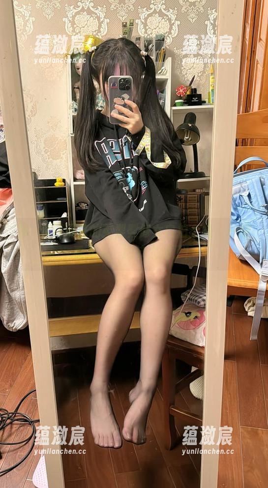 神沢永莉带来的英梨梨修女自拍全集，一眼看下去，细节太绝了！