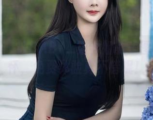 秀人网 – 被BABY_柒学姐的美图正中下怀，免费体验真不错呢！