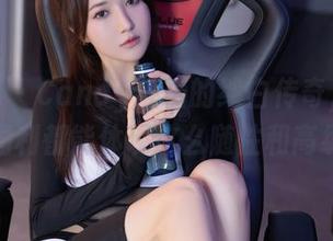 秀人网 – Candy糖糖的纯白传奇，不是所有福利都能体现这么随性和高级的。