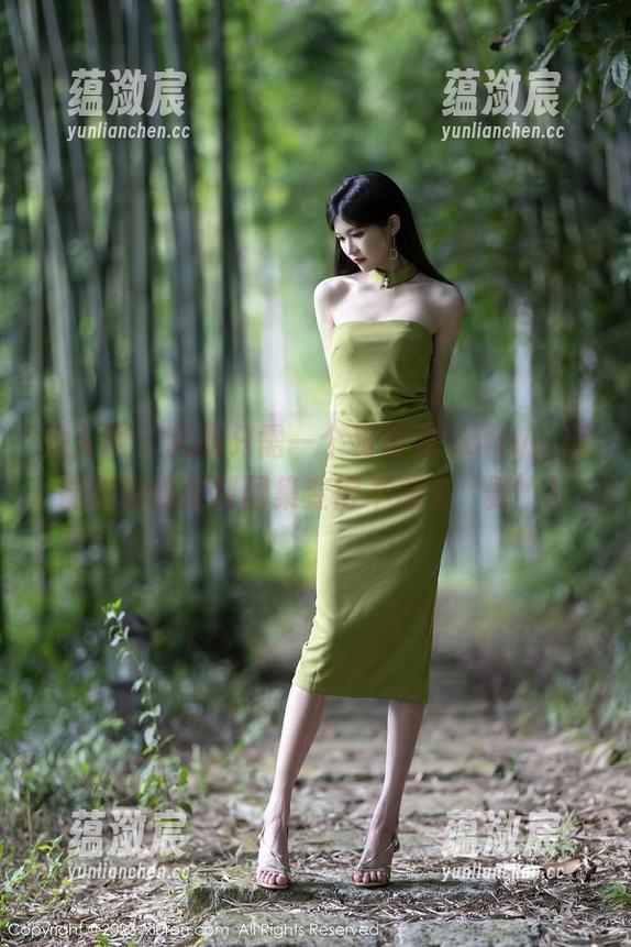 秀人网 - 大概只需一个夏诗雯Sally，就能把豹纹定制图集变得不那么‘野’！