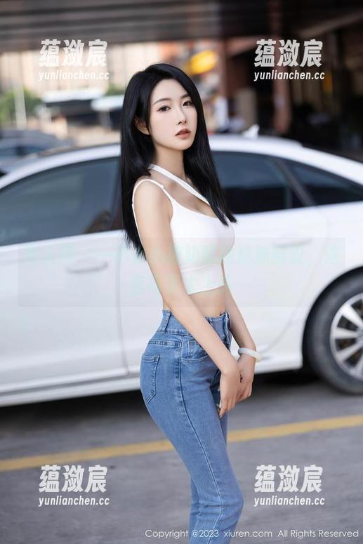 秀人网 - 一不小心被奶酥的妹妹圈粉，这套写真太上头
