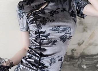 秀人网 – 徐莉芝Booty海边精选：这玩意儿不单单是写真，还是一场海风的轻声细语。