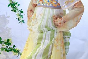 绮梦摄影 – 想要惊艳好戏吗？看蔡蔡的万圣节美图壁纸，也许会撞鬼哦